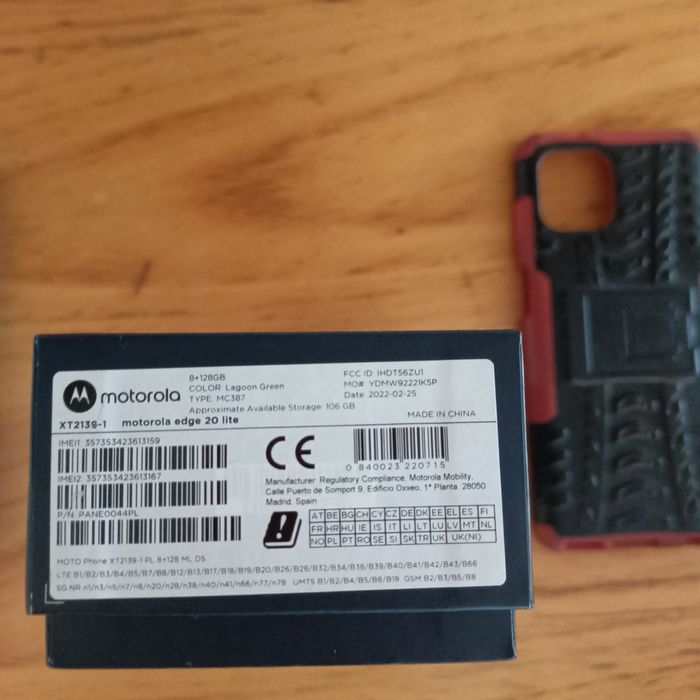 Vând sau schimb Motorola edge 20 lite