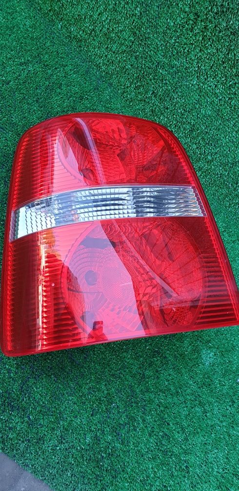 Stop stanga vw Touran 1 tripla spate Original Vw