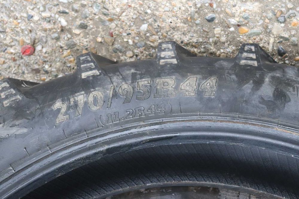 270/95r44 cauciucuri de OCAZIE 11.2r44 radial bkt second hand