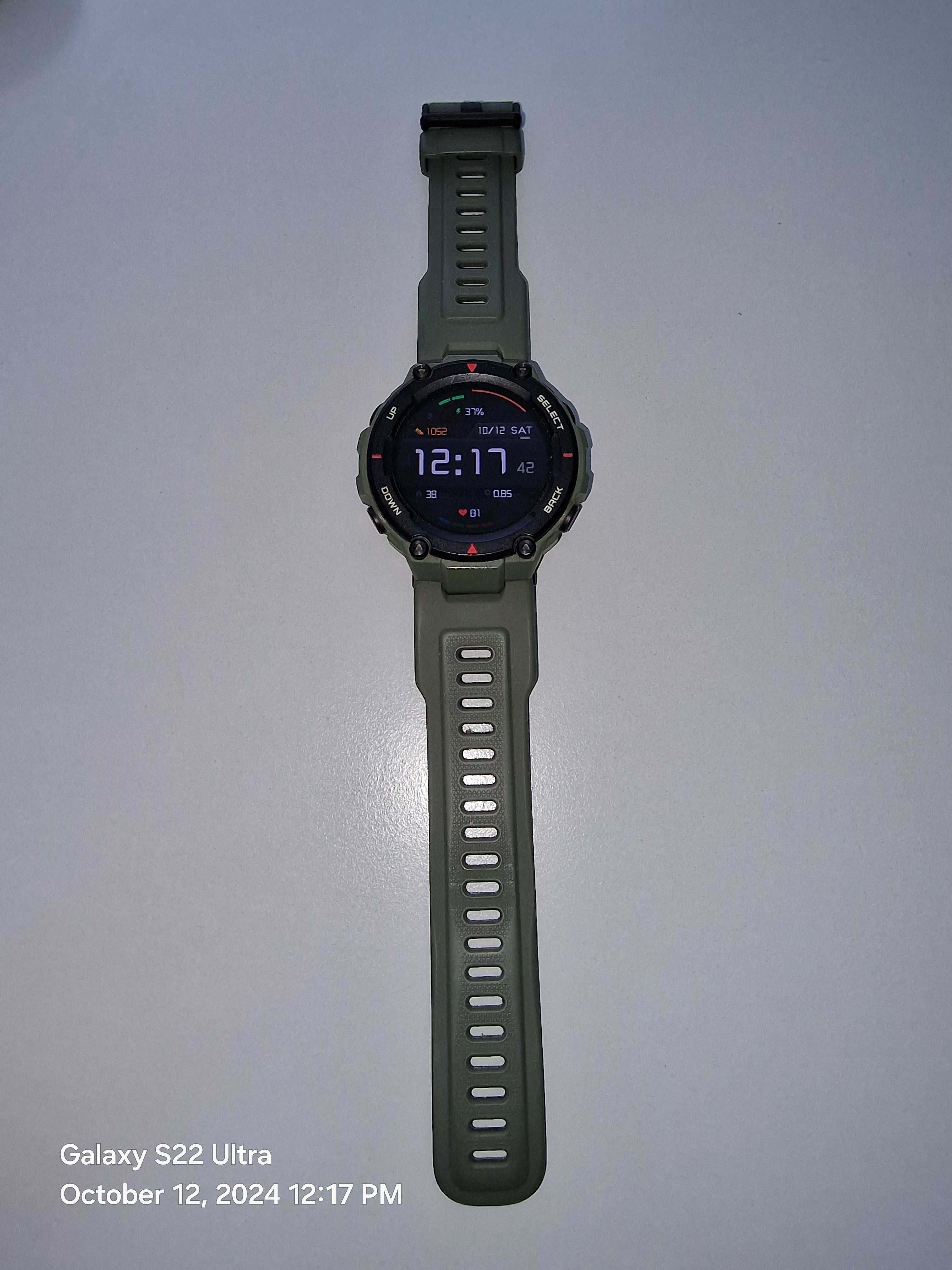 Смарт часовник Amazfit T-Rex