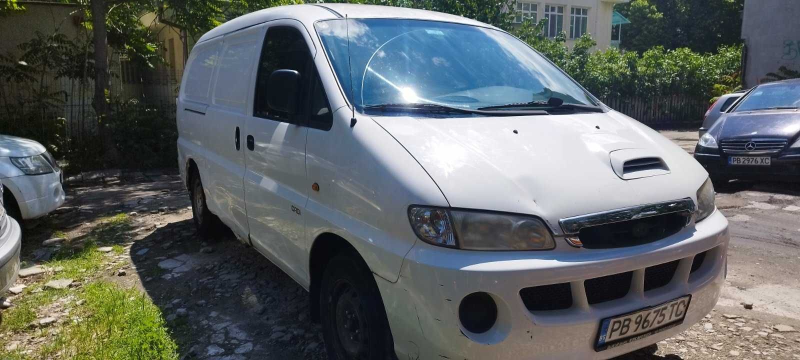 Продавам товарен Hyundai H1