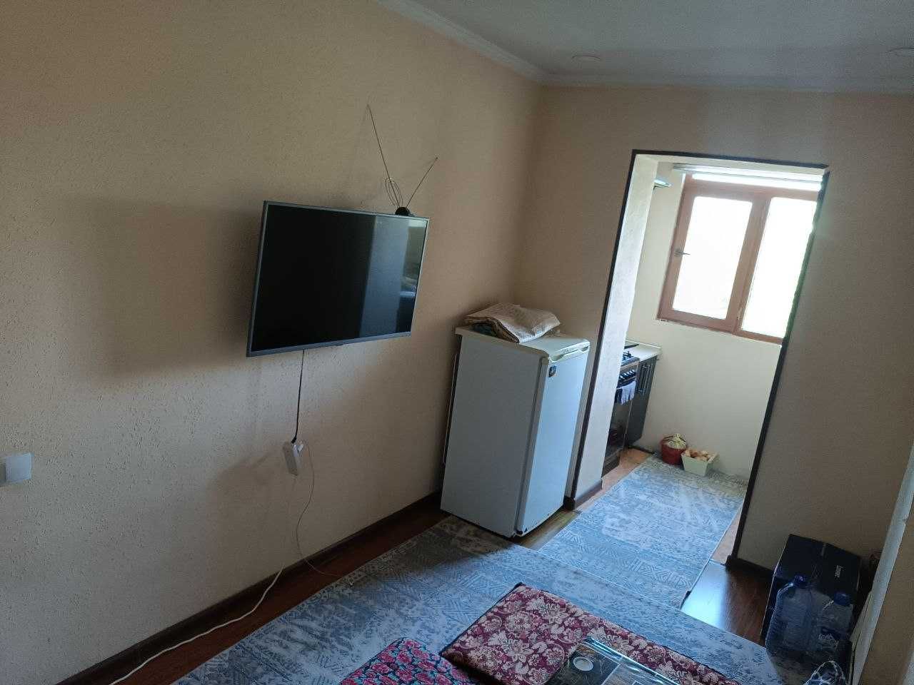 2-х ком.квартира 75000 у.е. 57 кв.м Турин унв. Нукус кинотеатр