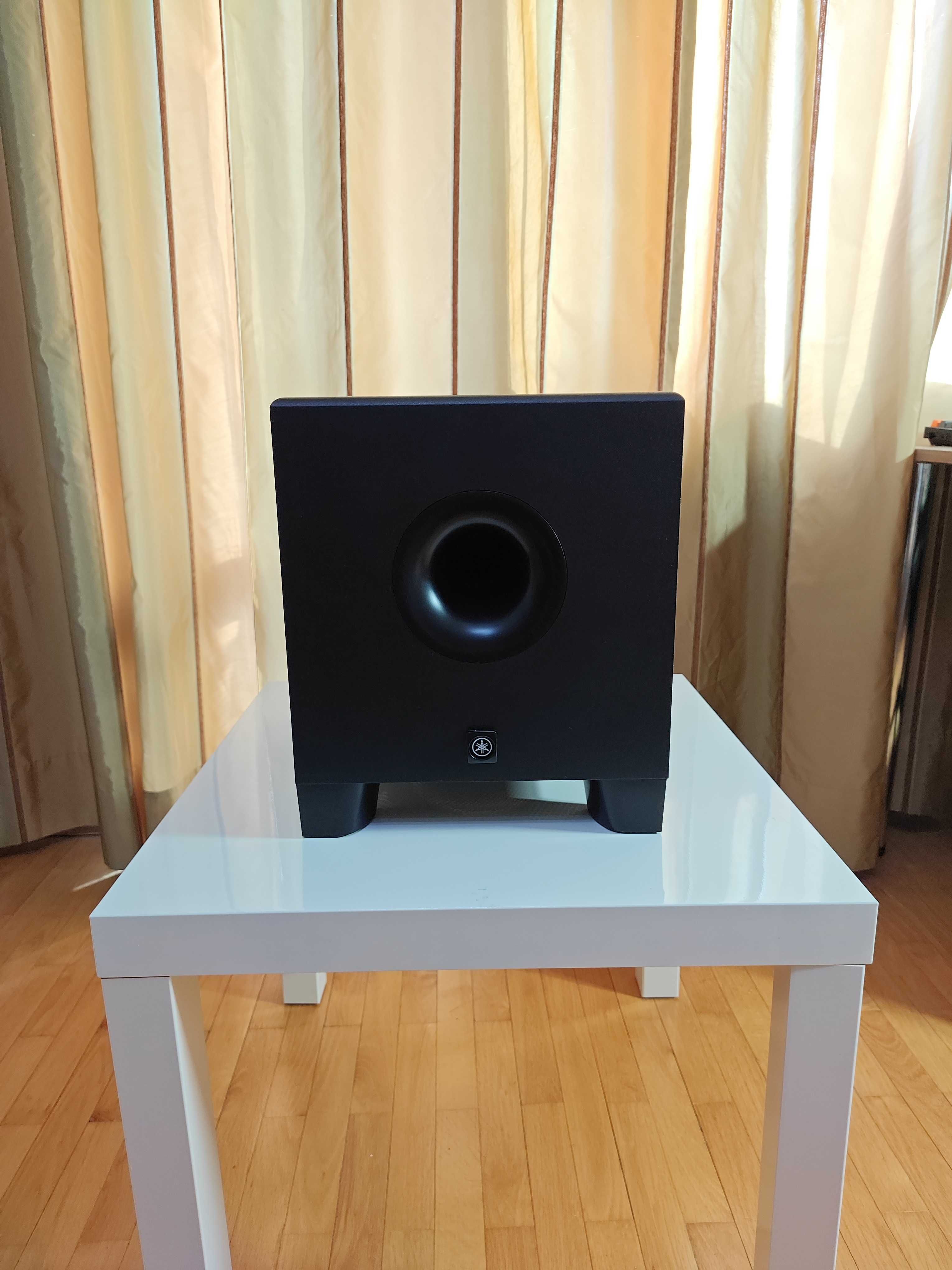 Комплект студийни монитори Yamaha HS8 и субуфер HS8S
