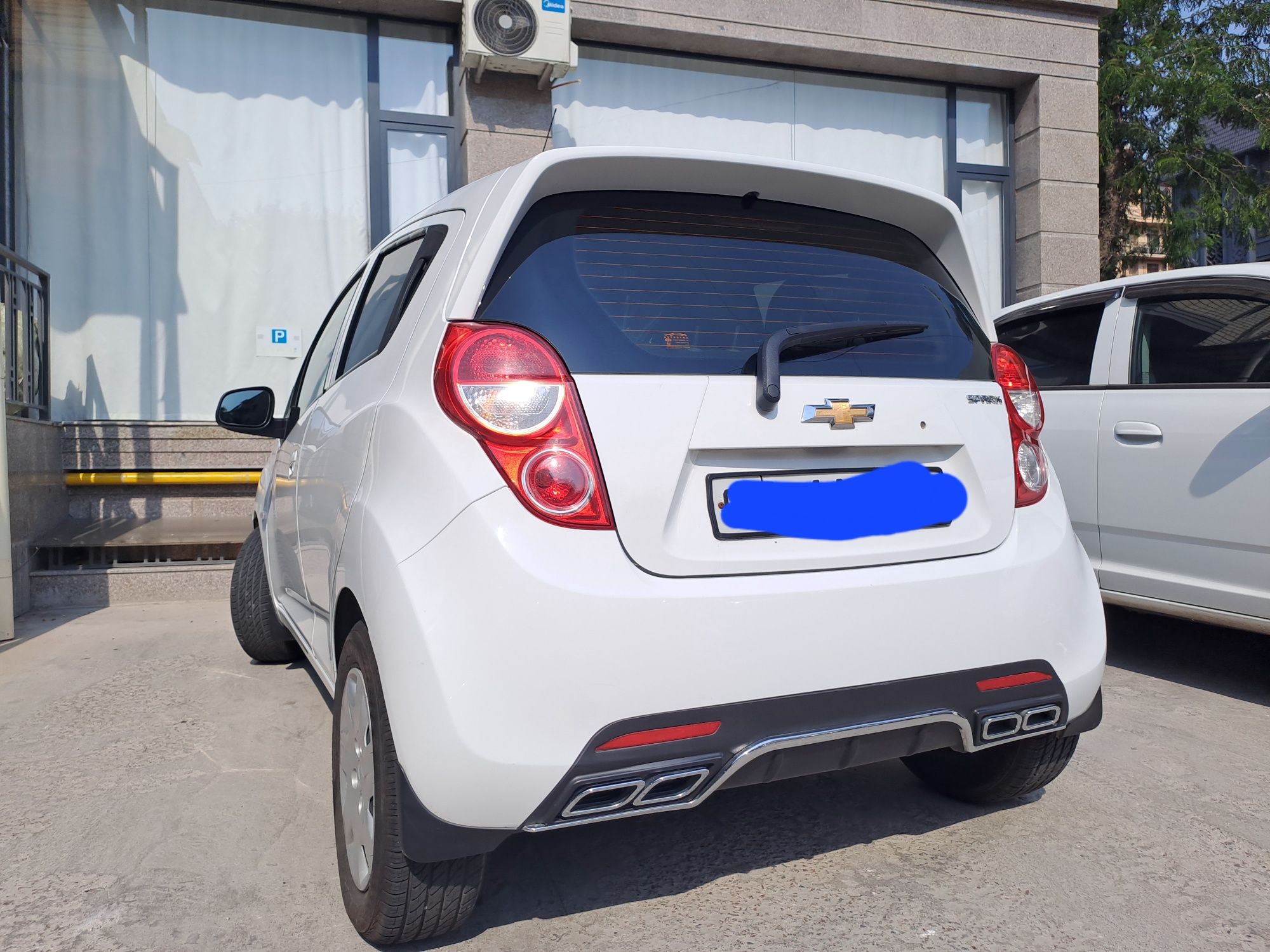 Срочно продаётся Chevrolet Spark!