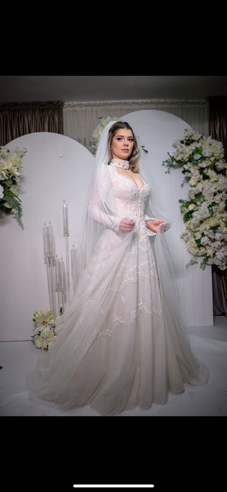 Vand Rochie mireasa - Ersa atelier