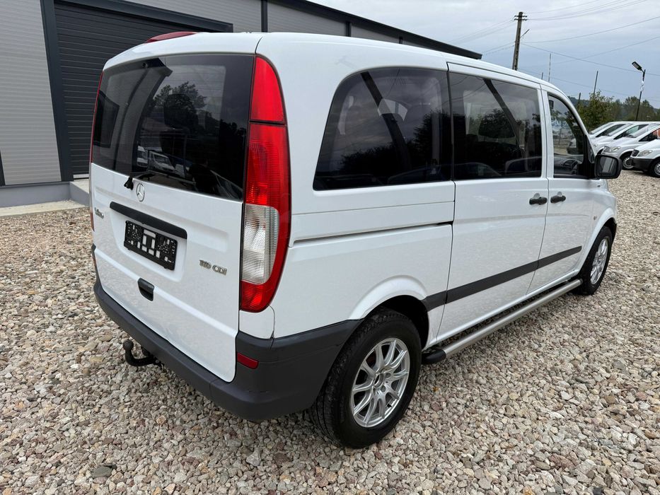 Mercedes vito 9 locuri 2011