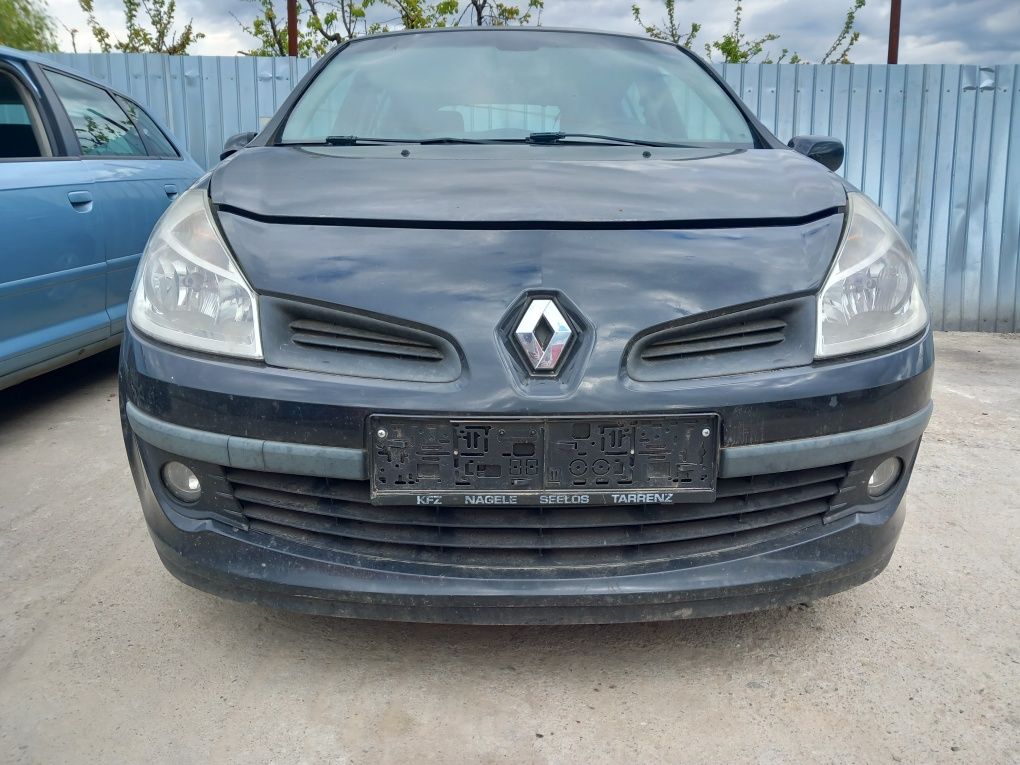 Bara fata Renault Clio 3 2008