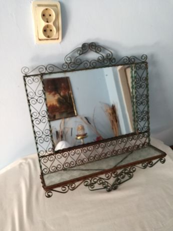 Oglindă veche - fier forjat