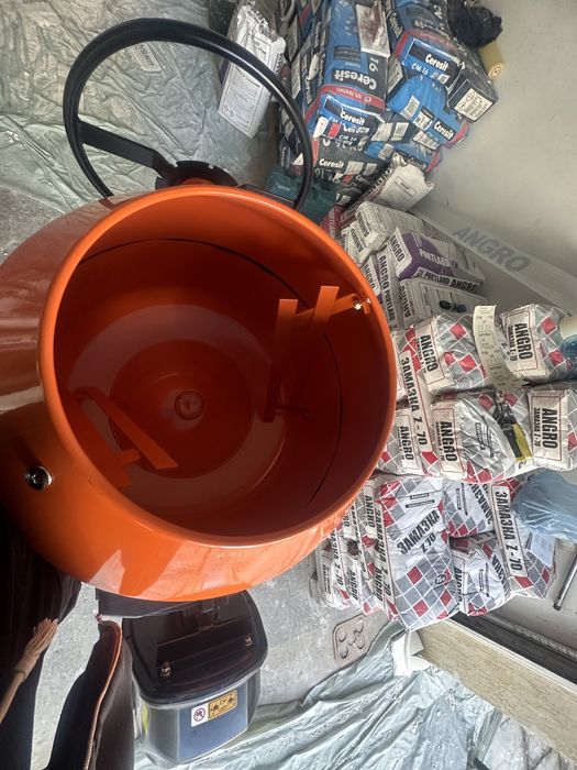 Бетонобъркачка под наем 25 лева на ден.