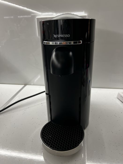 Nespresso Vertuo Plus Black