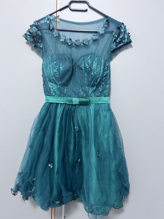 Rochie verde ocazie