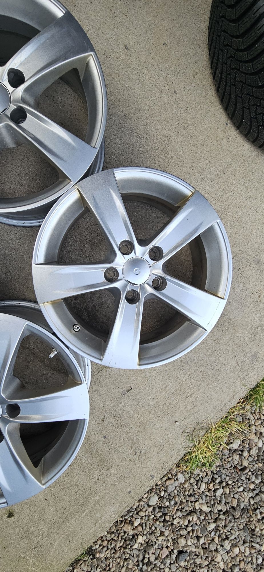 Jante Cu Senzori Toyota Avensis Hyundai R16 5x114.3 ET.39