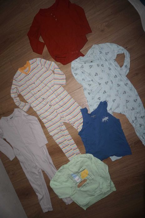 Голямлот за момче 12-18-24мес., цената е за всичко !