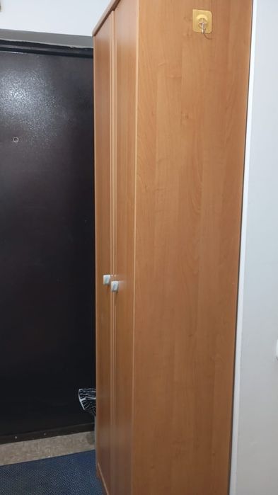 Продам обувной шкаф