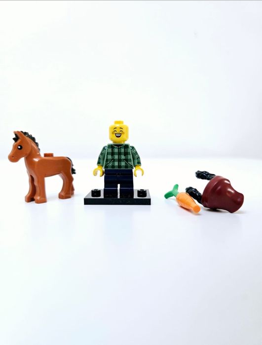 Lego Collectable Minifigures Series 22 71032 - Horse and Groom (2022)