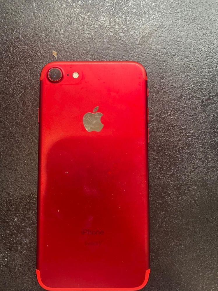 Продается Iphone 7
