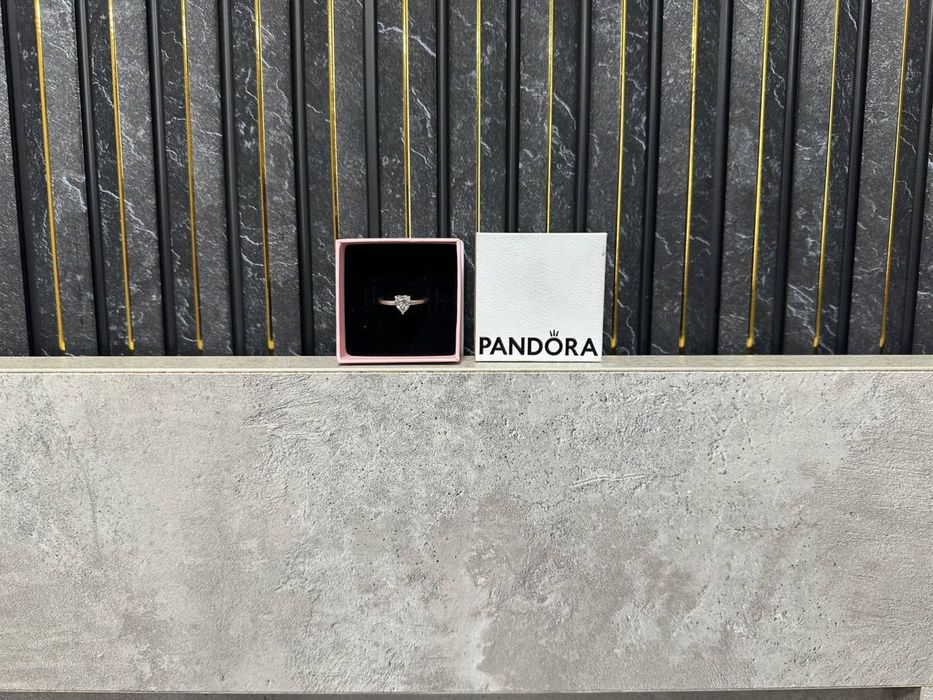 Кольцо         pandora