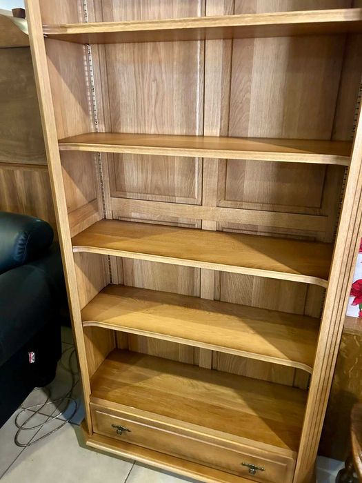 Дъбова етажерка Холандия