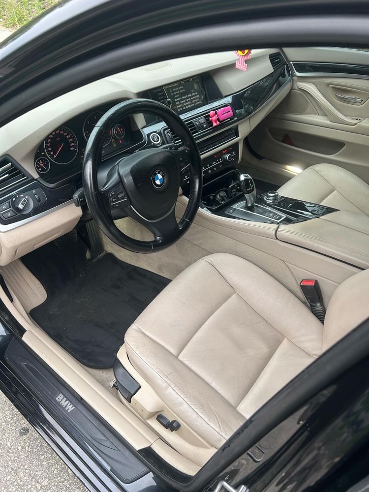 Продавам BMW 530D f11