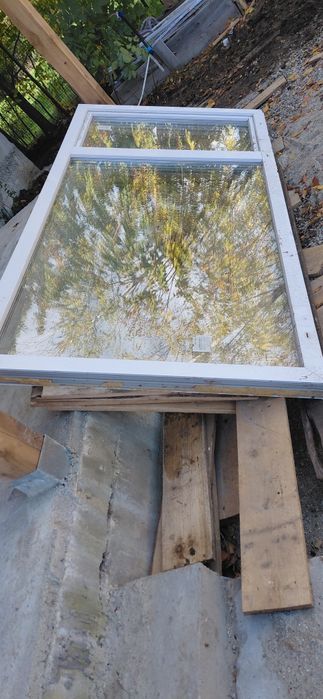 Fereastra salamander tripan