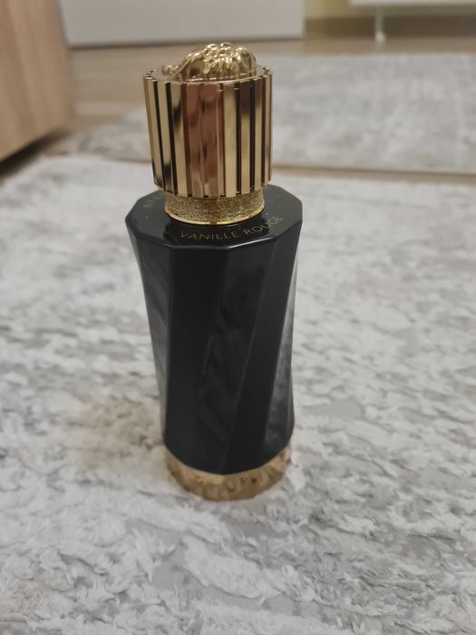 Versace оригинален парфюм