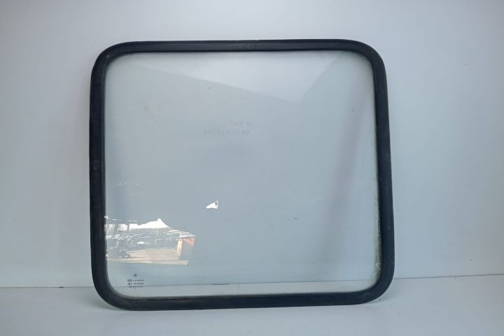 Geam usa batanta Volkswagen VW LT35 generatia 2 seria