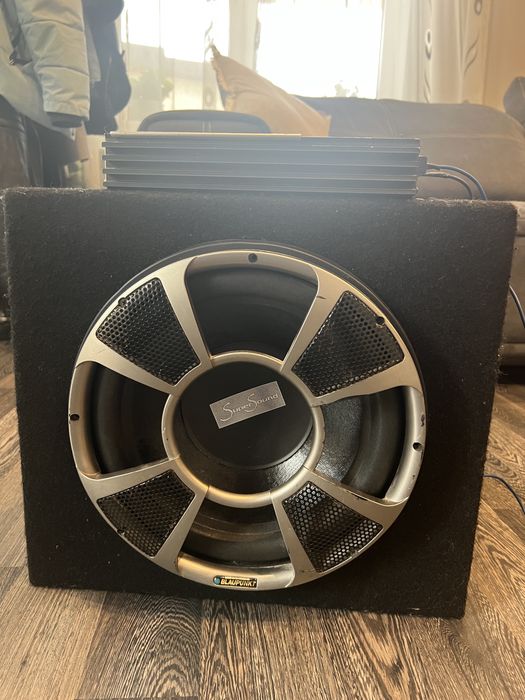 Бас каса и усилвател Blaupunkt 375W