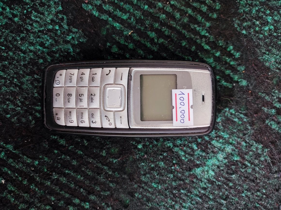 Nokia 1110 telefon sotiladi