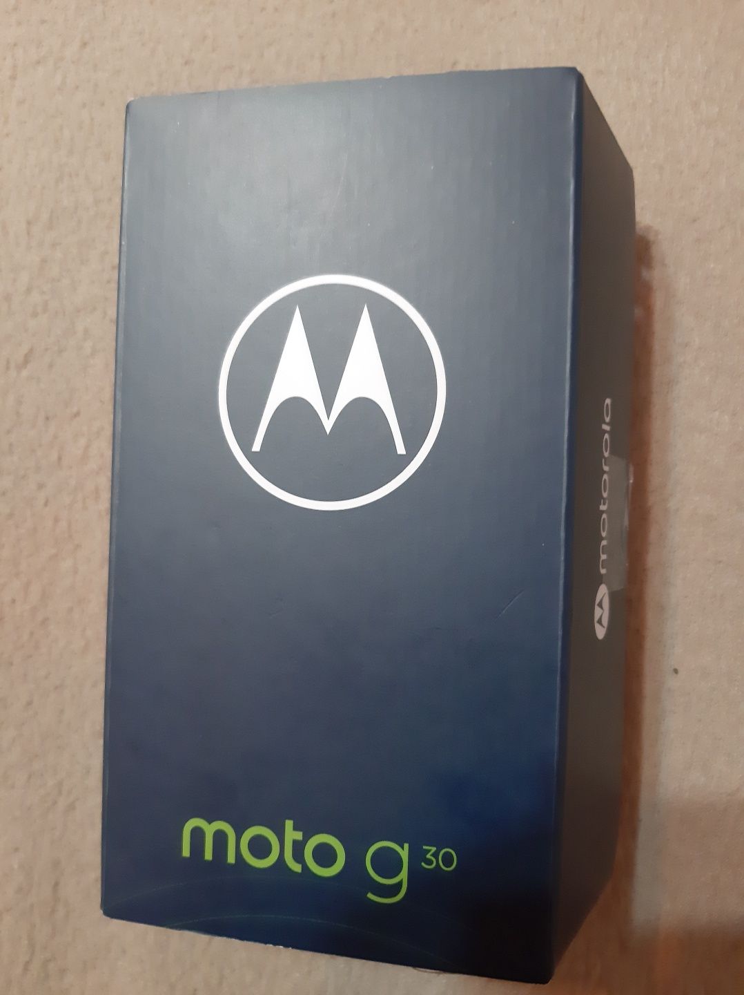 Motorola G30 6*128 GB