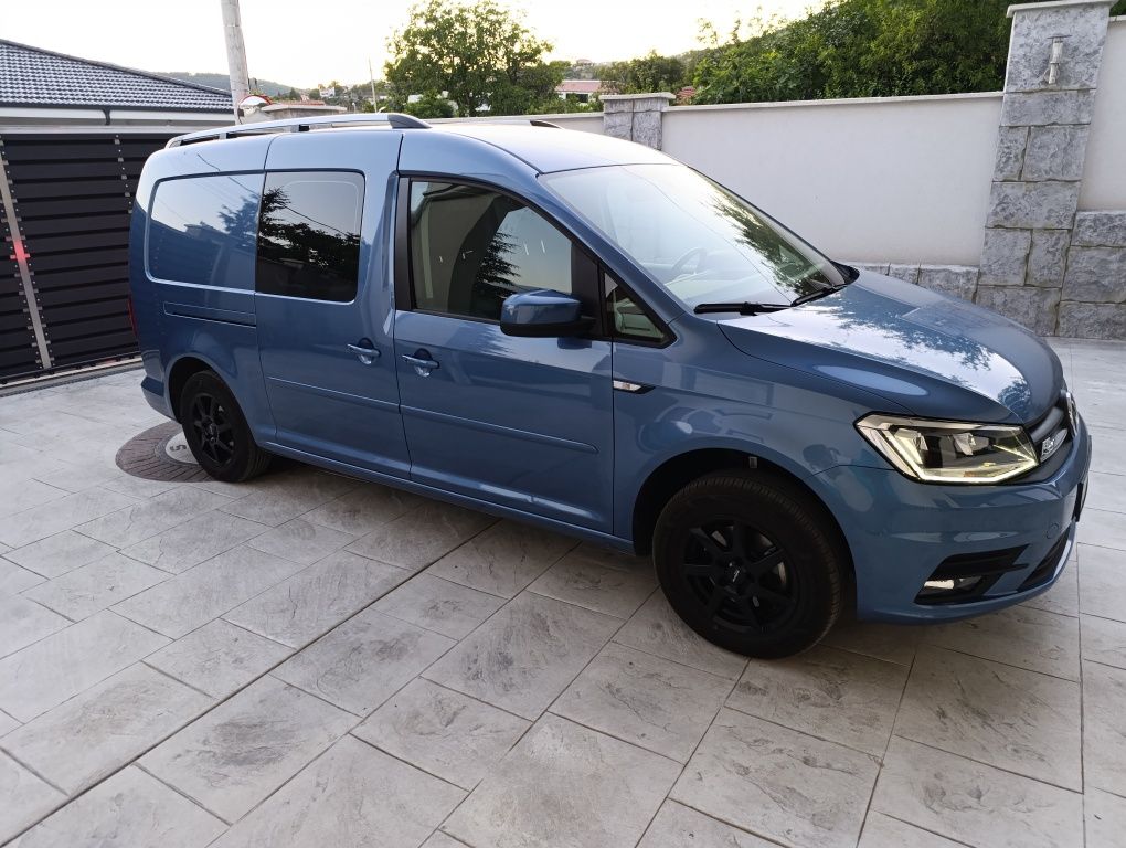 VW Caddy Макси Електрически