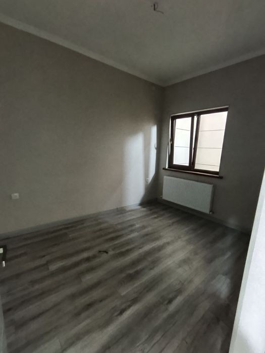 Продаётся 2х комнатная квартира на земле Сергели ярмарка