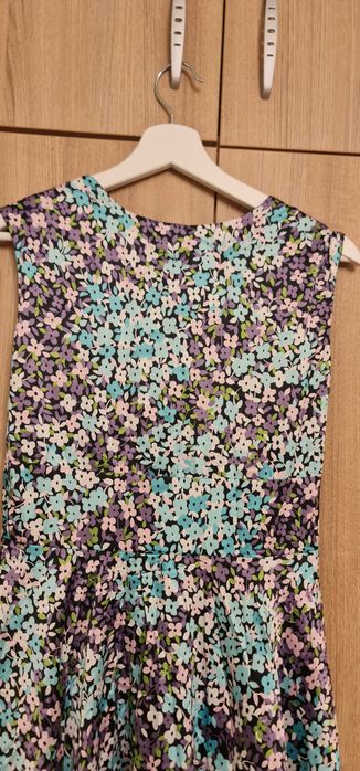 Цветна ефирна рокля 36 размер