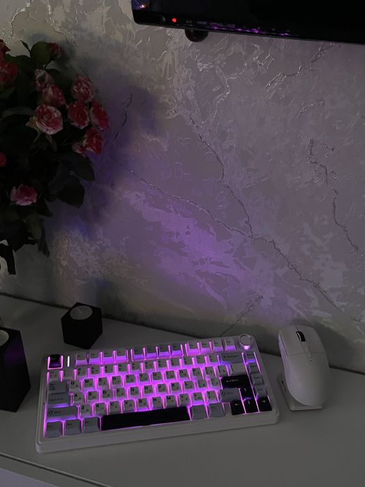 Продам клавиутру