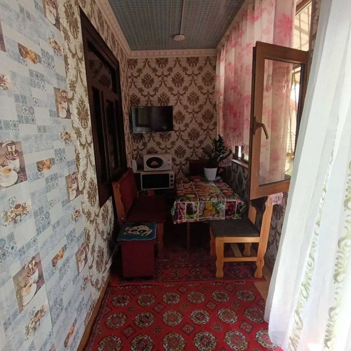 2 хоналик квартира 1 этаж шарк 1, гастроном