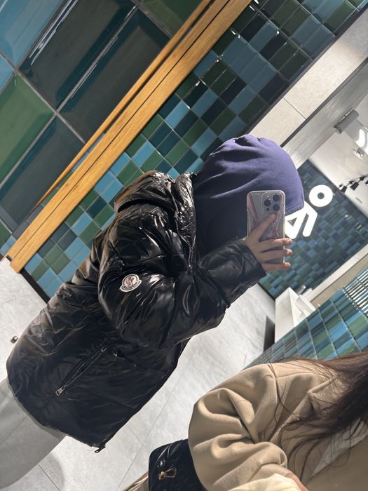 Монклер куртка новый итекеткамен тұр Атырау қаласы