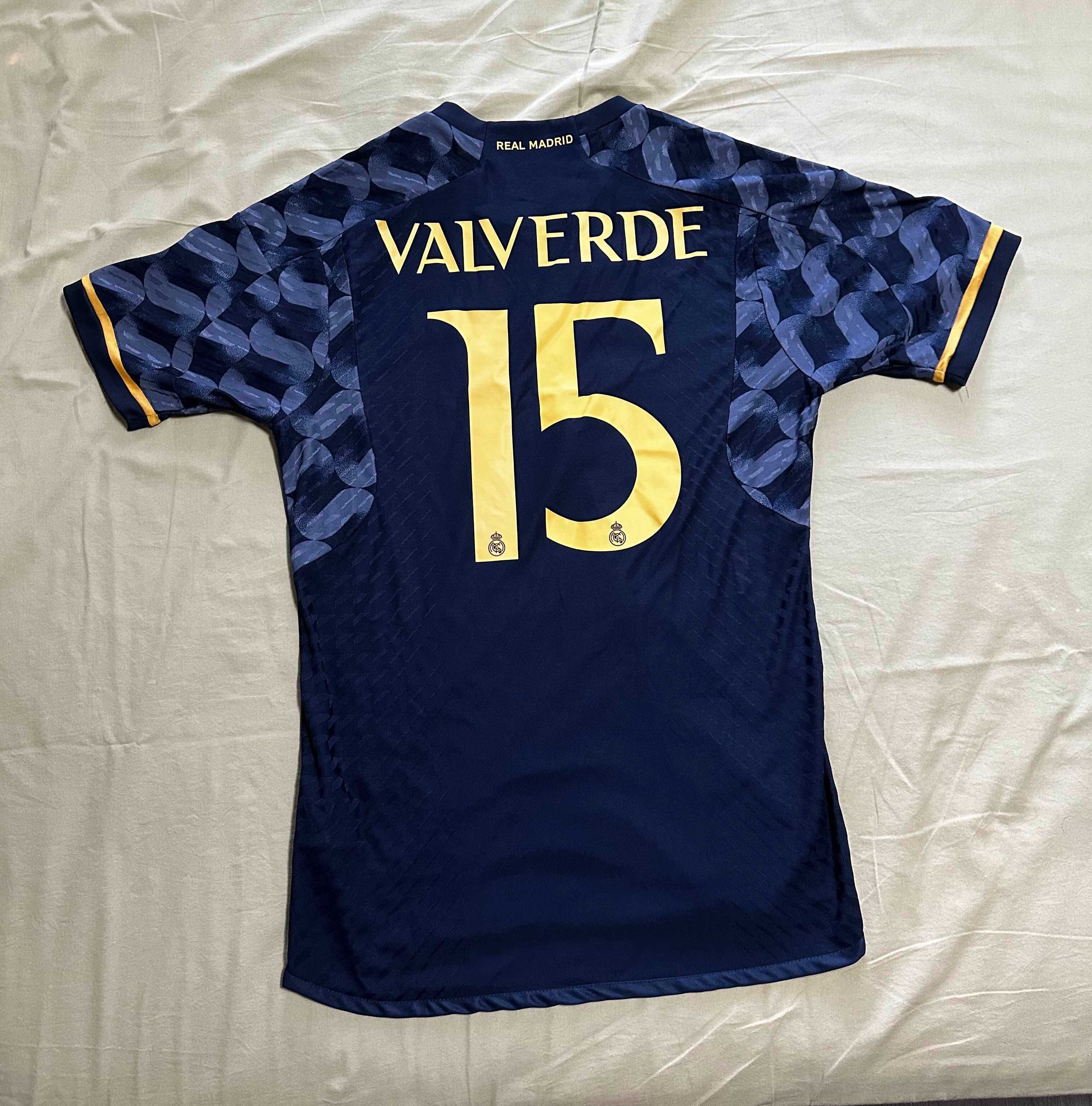 Футболна тениска Adidas Real Madrid 2023/24 Valverde 15 размер L