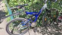 vând bicicleta adusa din Germania arată bine trebuie reglată