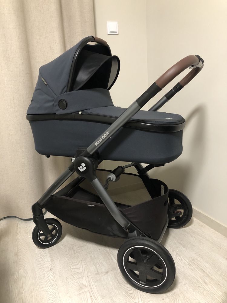 Maxi cosi adorra 2 бебешка количка 3 в 1