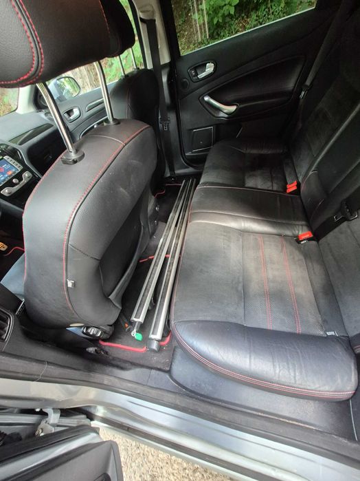 Ford mondeoST 180 CP,4000€neg  ,2009,286.000