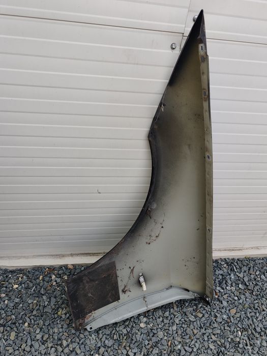 Aripa BMW e90 e91 350lei