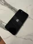 iPhone SE 2020 – 64GB | Много запазен | Работи отлично – 150 лв