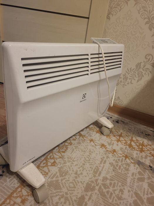 Обогреватель конвекторный Электролюкс