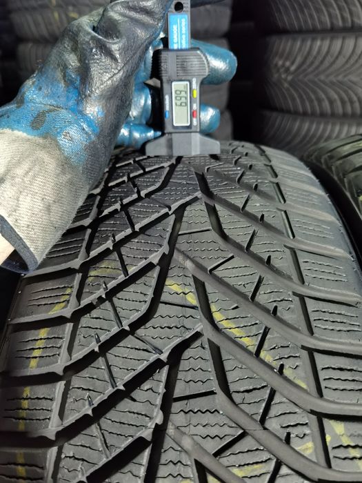 225/55R17 101V Yokohama 7mm