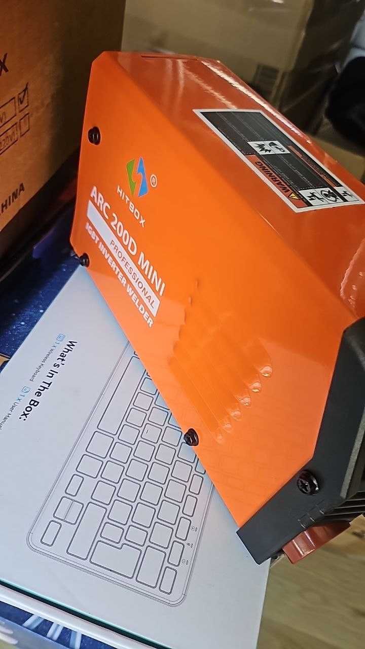Hitbox ARC 200D MINI заваръчен апарат с LCD дисплей, 240V