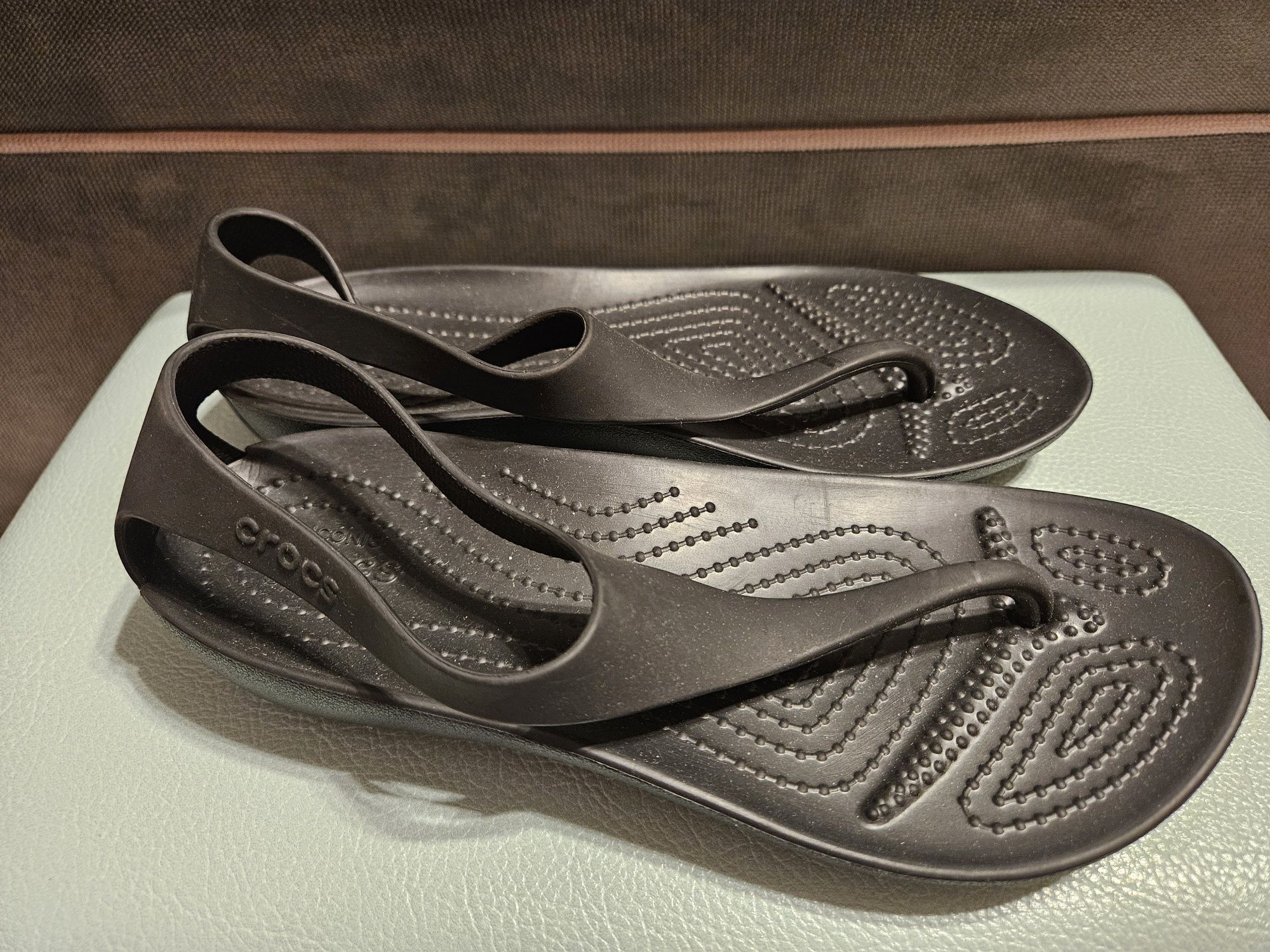 Sandale Crocs noi W5