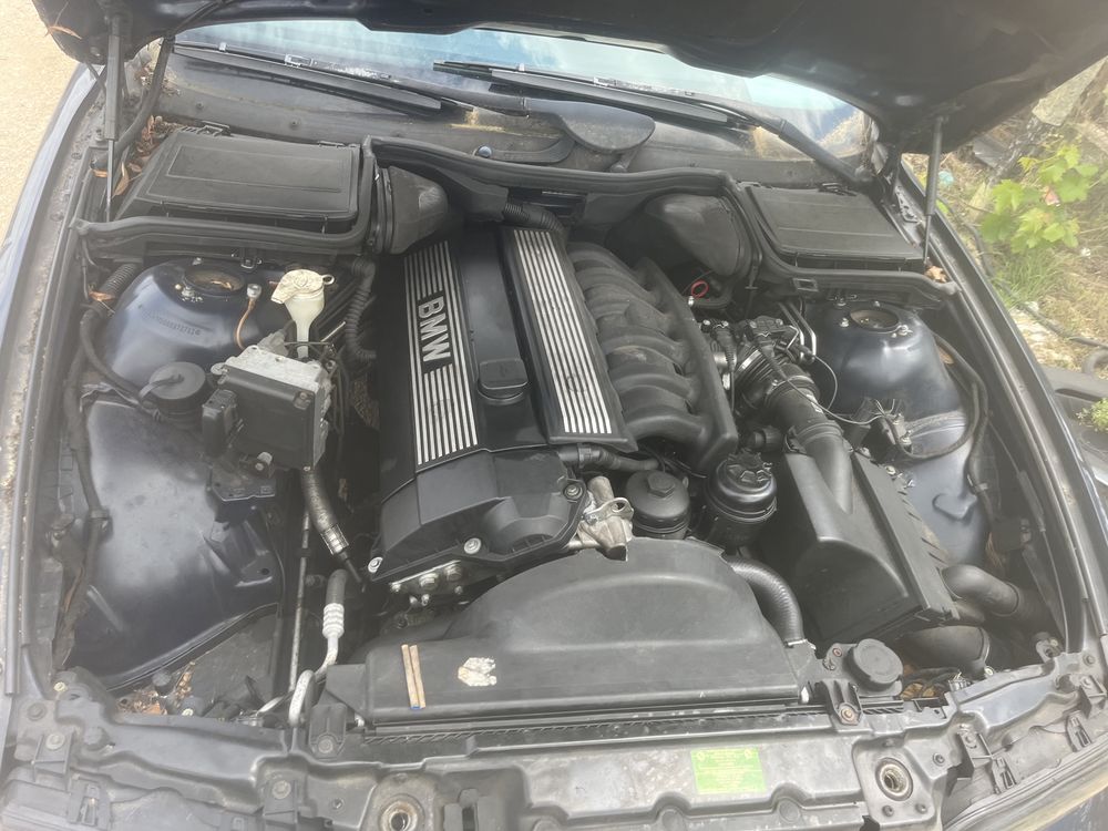 Бмв bmw e39 520i м52б20 на части