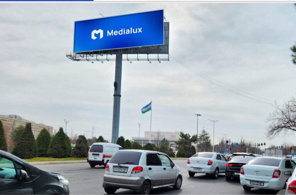 Tashqi reklama billboardlar LED ekranlar mediafasadlar Xumo arena