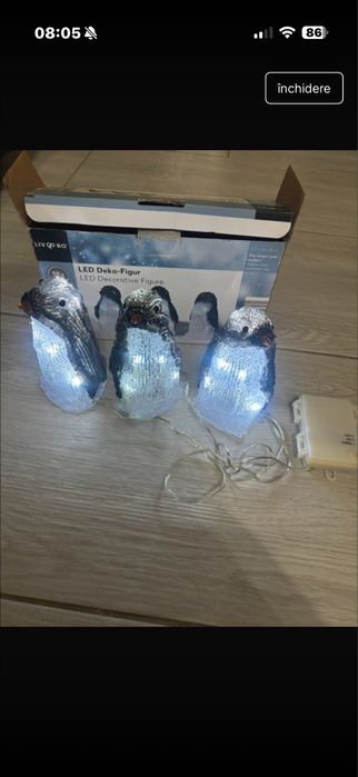 Decor craciun luminos 3 pinguini