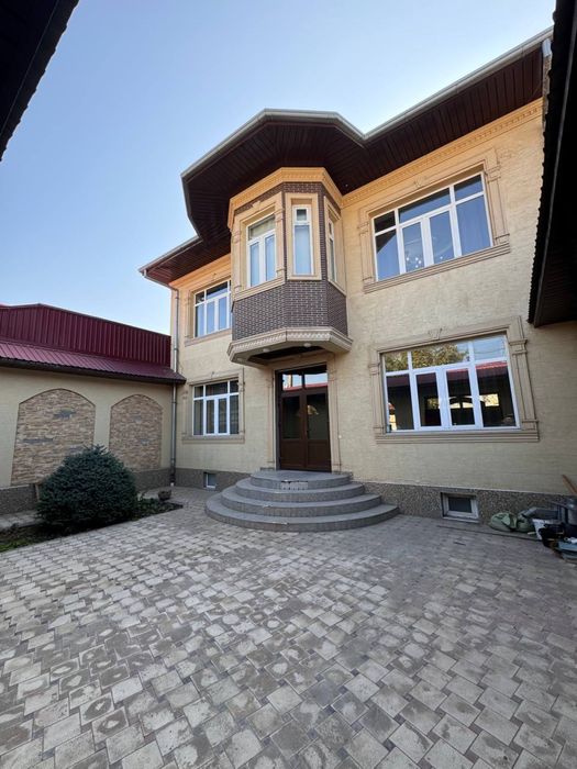 Mirzo Uligbek Tumanida Xovli sotiladi