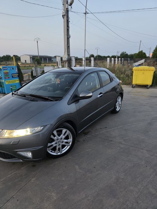 Honda Civic 2010 - Euro 5 - Facelift - Al Doilea Proprietar - Full Opt